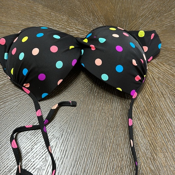 Tahiti Black Multicolor Polka Dot Bikini
Top, Women’s Size Large - Picture 8 of 8